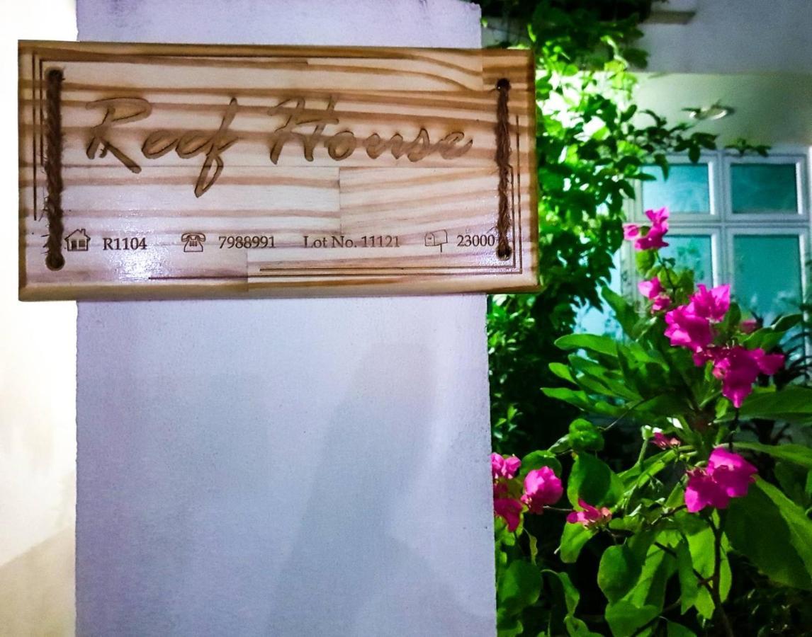 Reef Guest House Мале Экстерьер фото