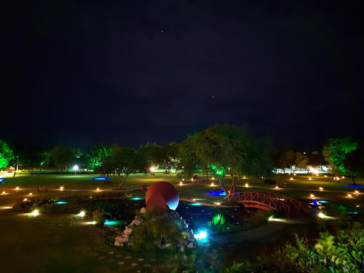 Reef Guest House Мале Экстерьер фото