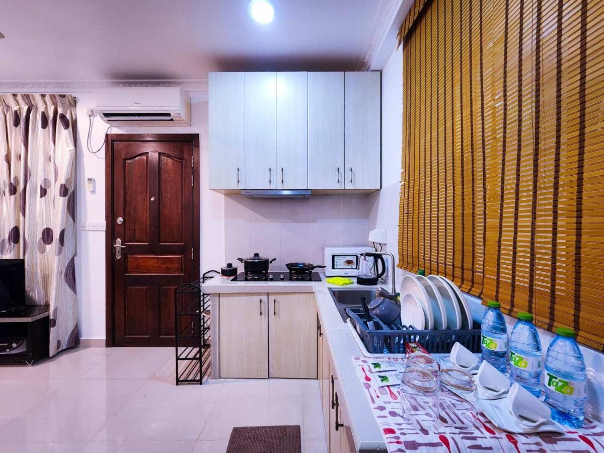 Reef Guest House Мале Экстерьер фото